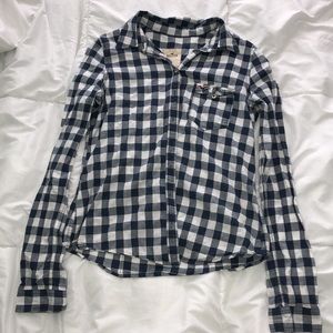 Hollister Plaid Long-Sleeve Button Up